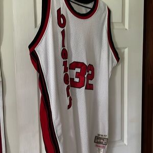 Bill Walton hardwood classic Portland Trail Blazer jersey